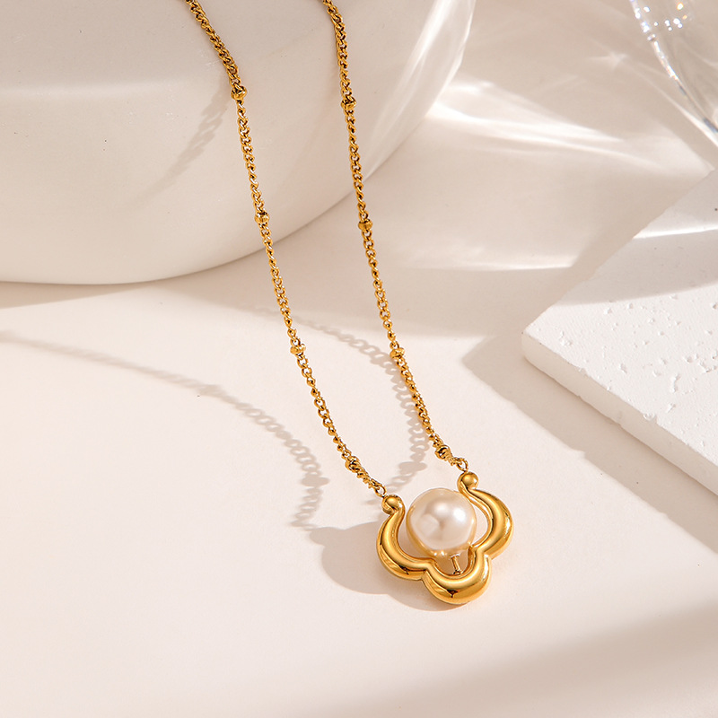Colar de Pérolas com Pingente  - Charm Necklace Dainty avaliação e preço